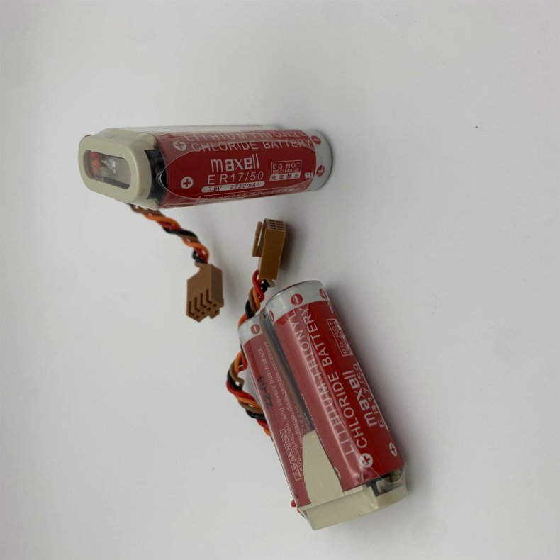 Kawasaki Robot MD500N 50750-1018 3.6V MAXELL ER17/50 Original Battery