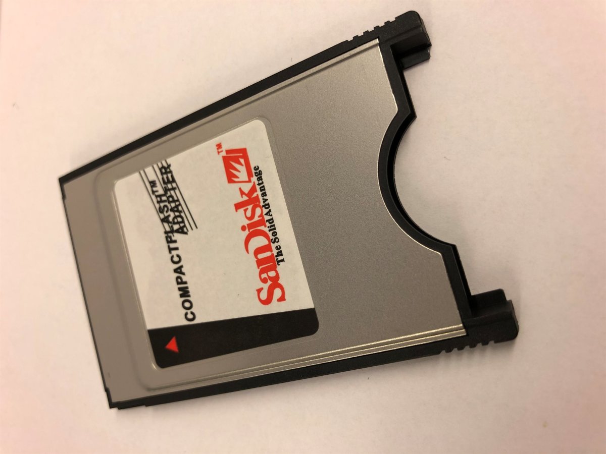 PCMCIA adapter til Compact Flash kort SANDISK - FANUC - CNC Netservice