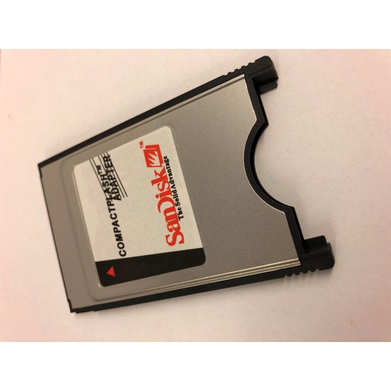 PCMCIA adapter til Compact Flash kort SANDISK